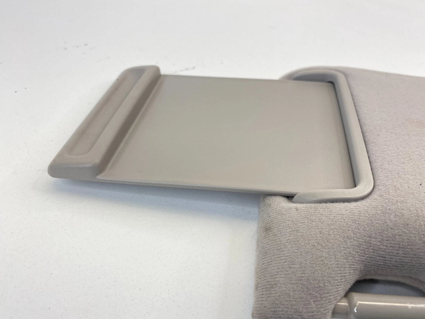 1998-2002 HONDA ACCORD SEDAN RIGHT PASSENGER SUNVISOR SUN VISOR ILLUMINATED