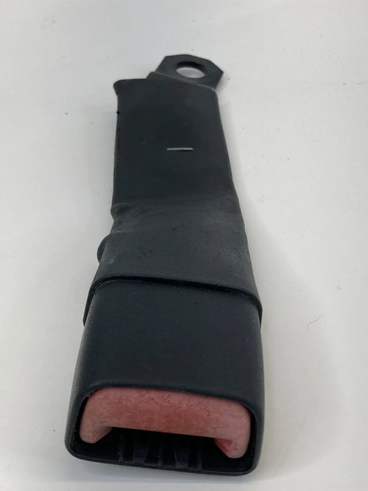 01 02 03 04 05 CHRYSLER PT CRUISER FRONT LEFT DRIVER SIDE SEAT BELT BUCKLE OEM