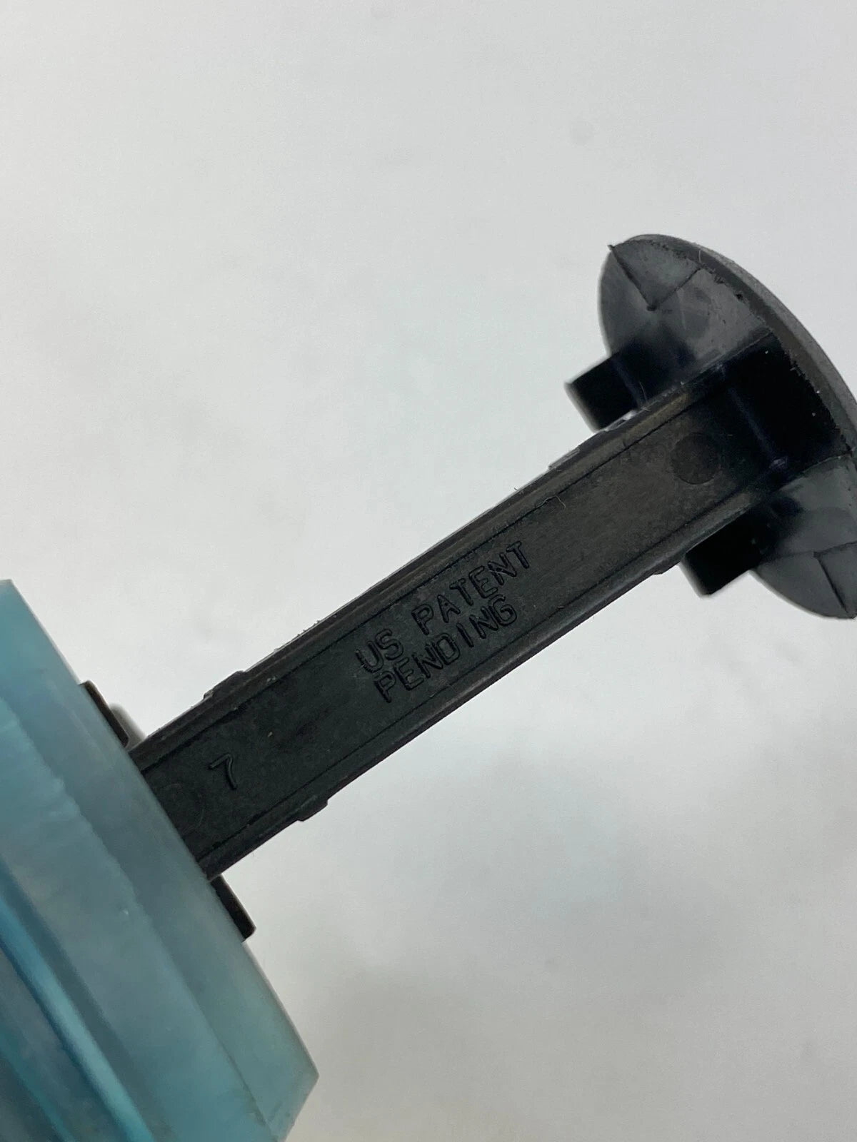 2005-2008 DODGE MAGNUM WIPER WASHER RESERVOIR FLUID LEVER SENSOR OEM