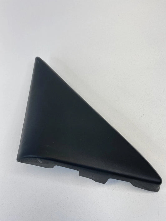 06-13 CHEVROLET IMPALA FRONT LEFT DRIVER INNER MIRROR CORNER COVER TRIM LS1474