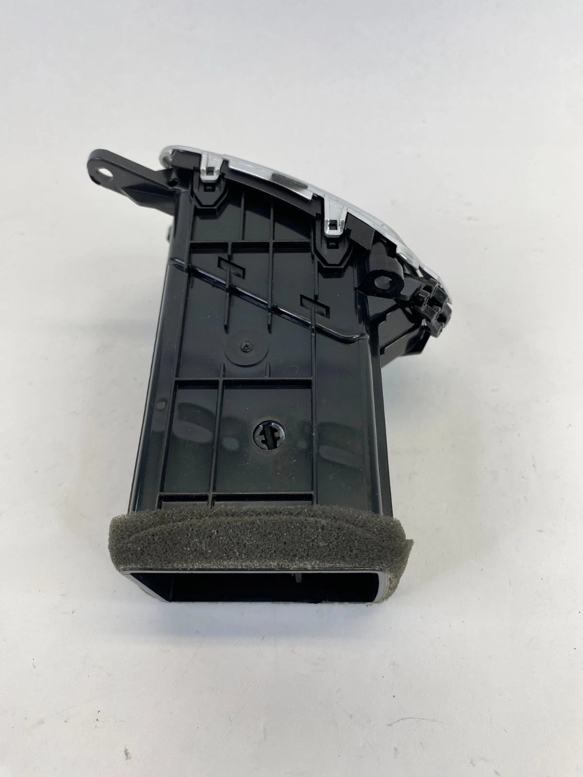 2011-2014 HYUNDAI SONATA REAR LEFT CENTER CONSOLE AC AIR VENT E97040-3S000 OEM