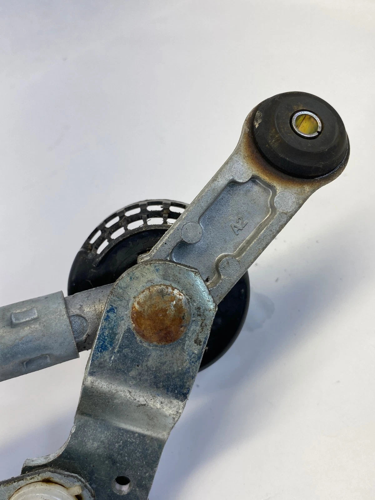 2013-2019 NISSAN SENTRA FRONT WINDSHIELD WIPER MOTOR & LINKAGE 28800-3SG1A OEM
