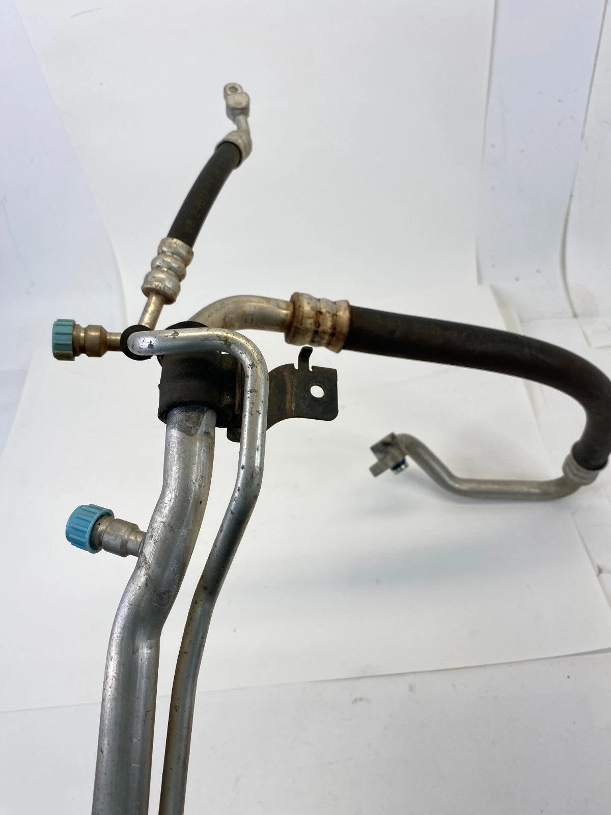 12-17 HYUNDAI ACCENT VELOSTER 1.6L L4 A/C REFRIGERANT SUCTION & LIQUID HOSE LINE