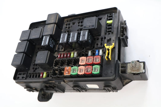 2011-2014 CHRYSLER 300 DODGE CHARGER ENGINE FUSE BOX RELAY BLOCK 68081201AB OEM