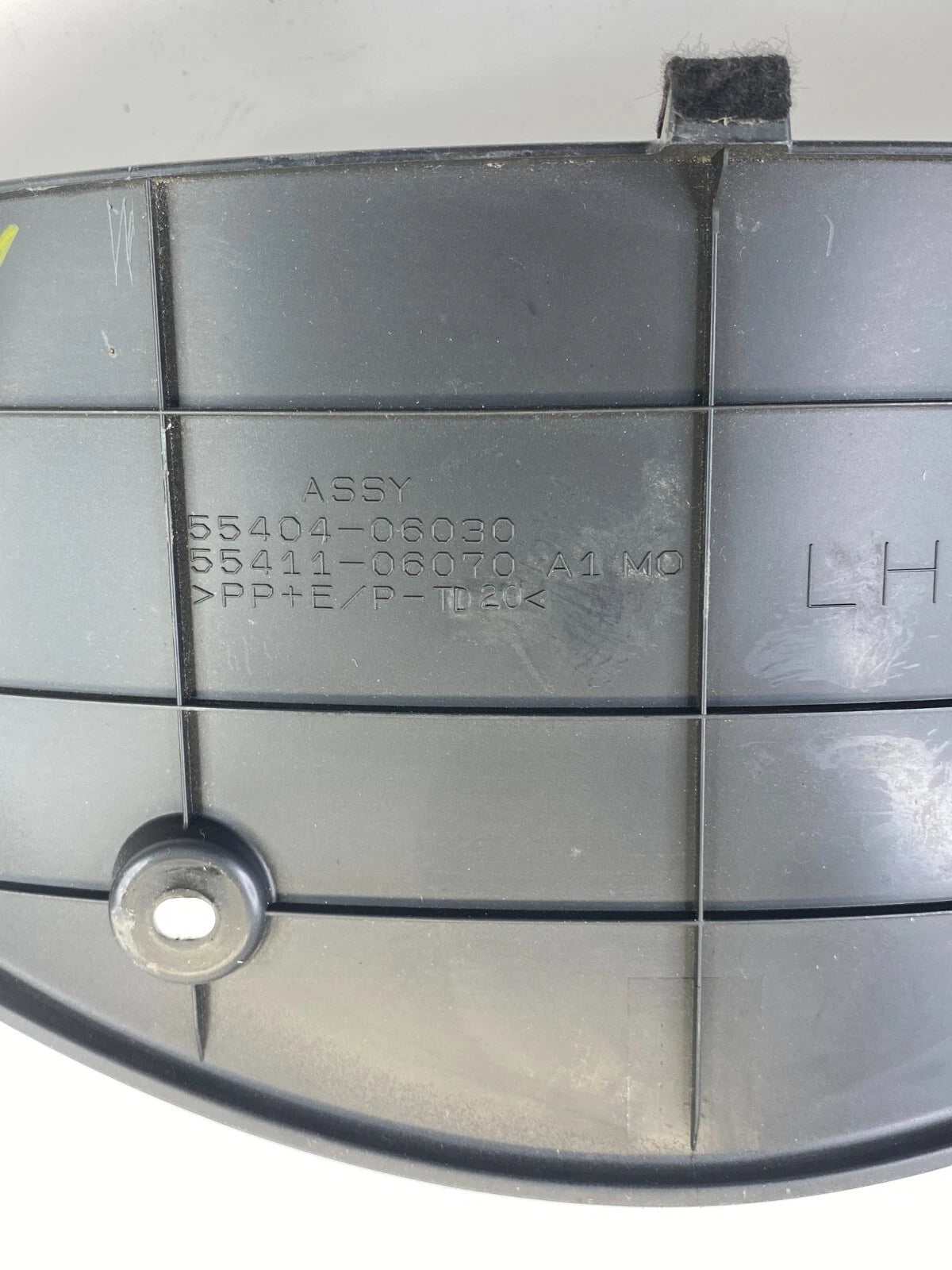 2007-2011 TOYOTA CAMRY INSTRUMENT CLUSTER DASH BEZEL TRIM COVER 55404-06030 OEM