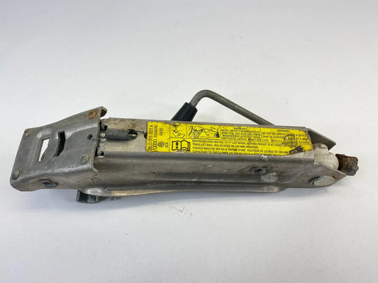1998-2004 AUDI A6 98-05 VW JETTA EMERGENCY SPARE TIRE FLOOR JACK 8L0-011-031-A
