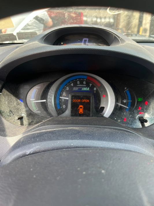 2010 HONDA INSIGHT UPPER INSTRUMENT CLUSTER SPEEDOMETER GAUGES 203K MILES OEM