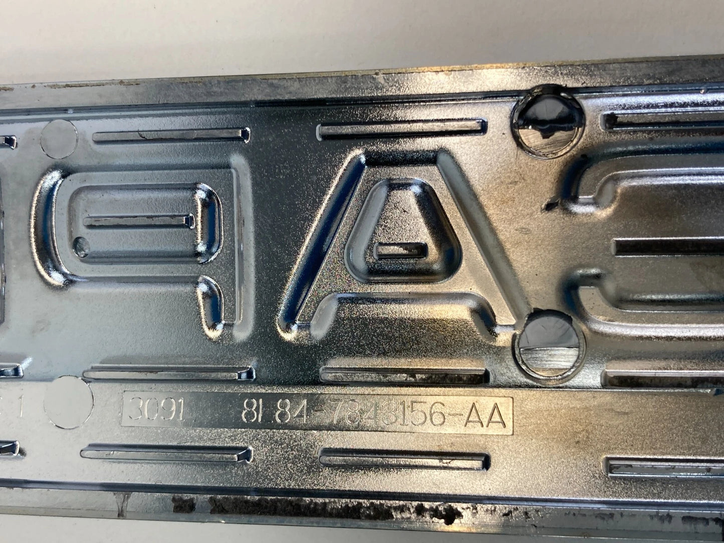 08-12 FORD ESCAPE XLT REAR TRUNK HATCH LID EMBLEM BADGE LOGO 8L84-7843156-AA