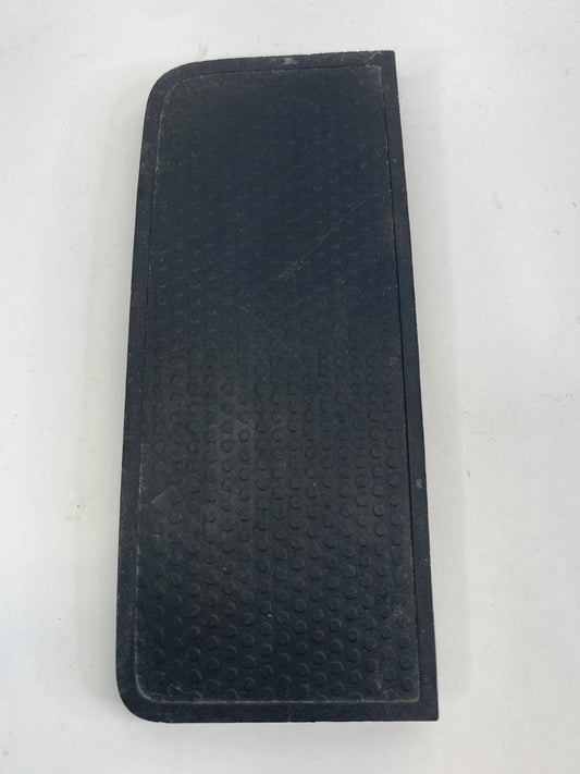 03-07 HONDA ACCORD REAR RIGHT DOOR POCKET INSERT RUBBER MAT 83705-SDA-A010-M1