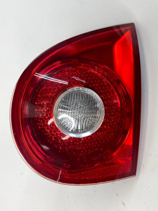 2006-2009 VOLKSWAGEN GTI REAR RIGHT SIDE INNER TAILLIGHT LAMP 1K6-945-094-E OEM