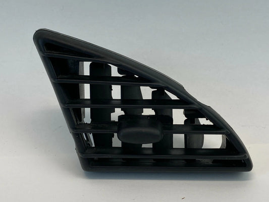 04 05 06 07 BUICK RENDEZVOUS CENTER DASH AC AIR VENT DUCT DEFLECTOR GRILLE OEM