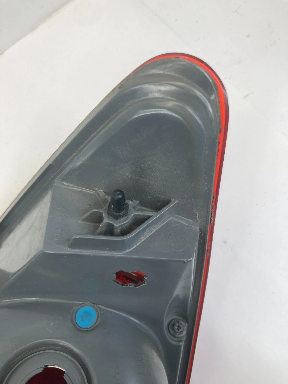 2011-2016 CHEVY CRUZE RIGHT PASSENGER QUARTER PANEL MOUNTED TAIL LIGHT TAILLIGHT