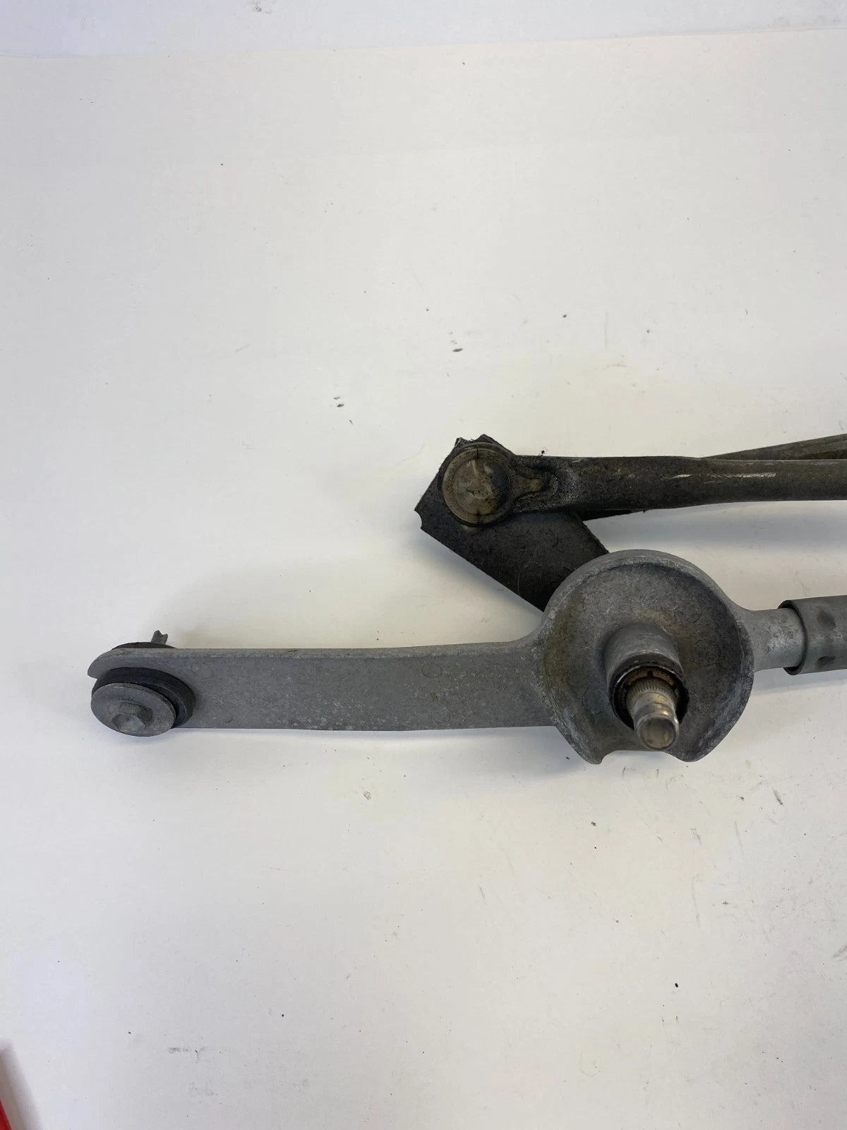 2010-2016 BUICK LACROSSE WINDSHIELD WIPER MOTOR TRANSMISSION 20815082 OEM