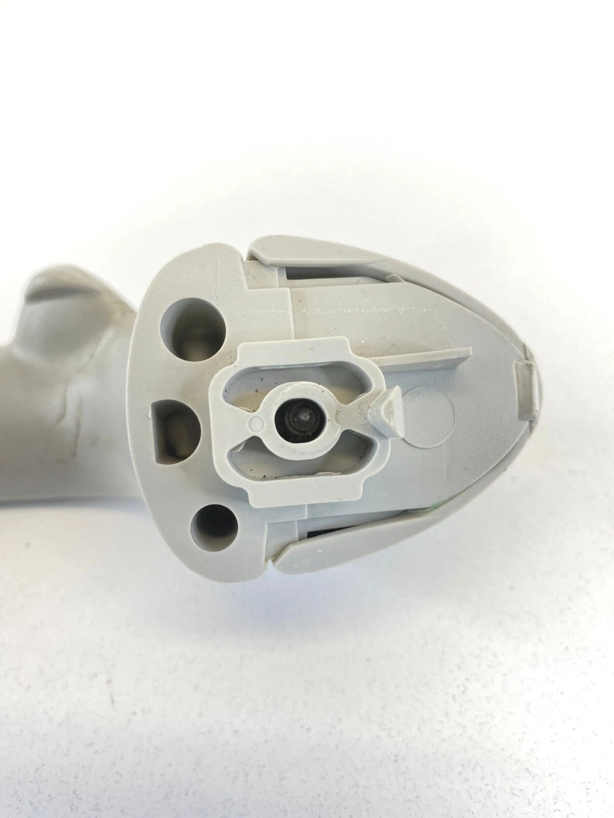 02-06 MINI COOPER HATCHBACK 2-DR REAR RIGHT SIDE ROOF INNER GRAB GRIP HANDLE
