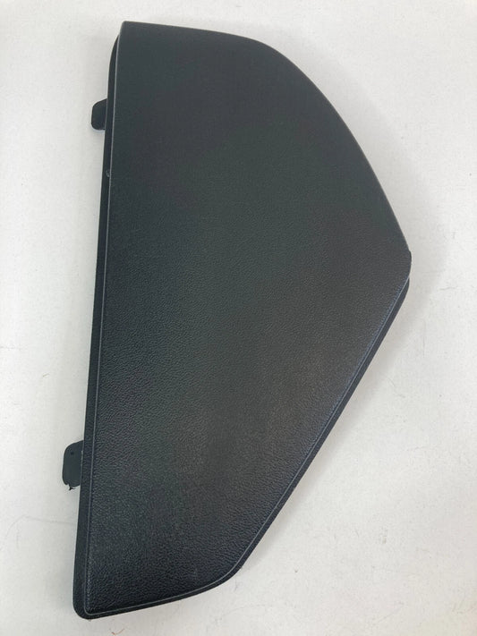 06-09 PONTIAC TORRENT 05-09 EQUINOX FRONT LEFT DASH END CAP COVER TRIM 15286923
