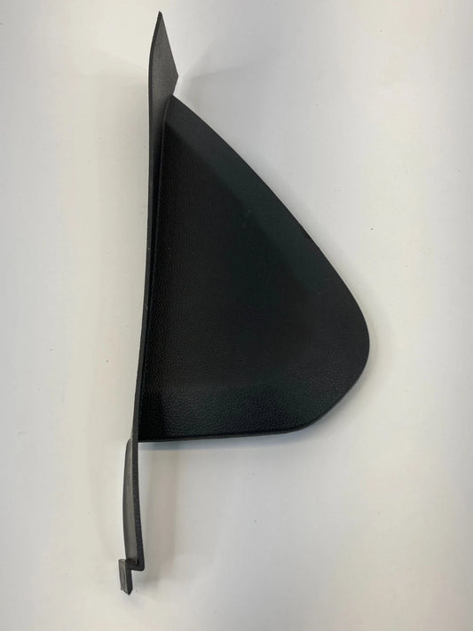 2011-2019 FORD FIESTA FRONT RIGHT SIDE END CAP PANEL COVER BEZEL AE83-A044C60-A