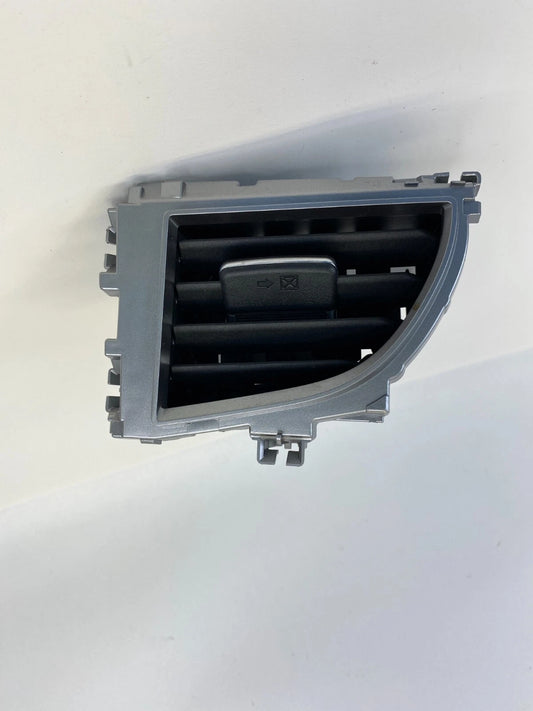 14-16 TOYOTA COROLLA DASH RIGHT SIDE AC AIR VENT GRILLE OUTER 55660-02190 OEM