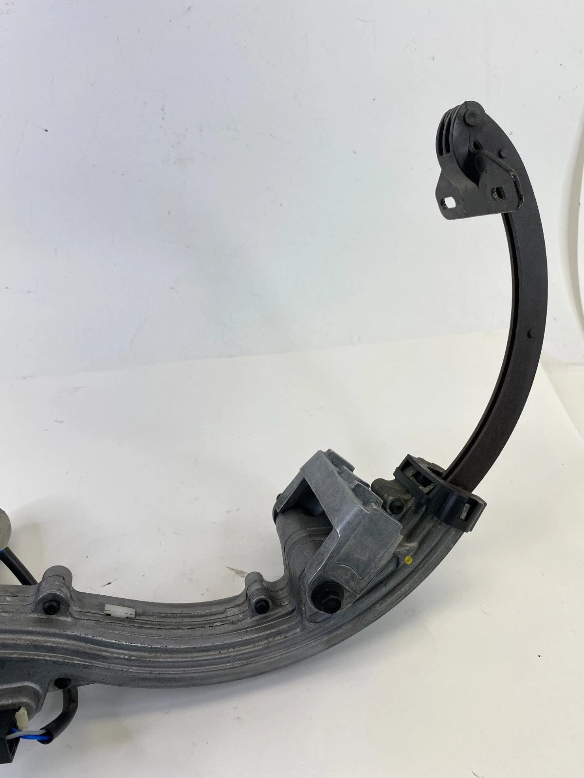 03-06 LINCOLN NAVIGATOR REAR RIGHT LIFTGATE TRUNK HATCH HINGE POWER MOTOR OEM