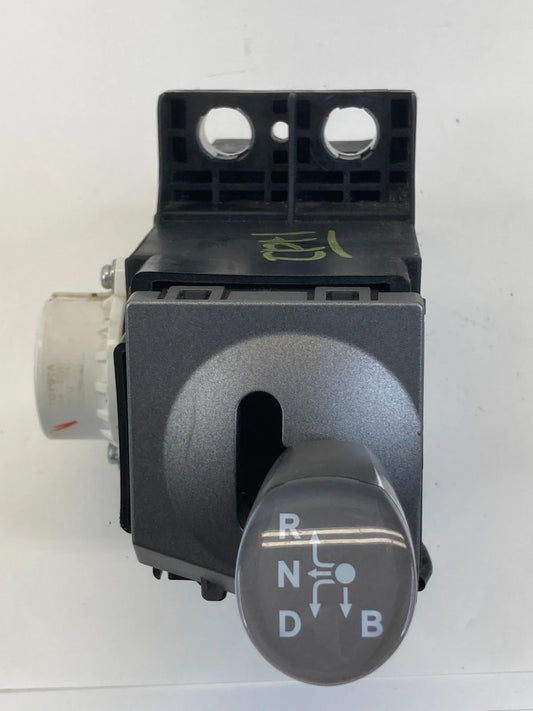 2004-2009 TOYOTA PRIUS AUTOMATIC TRANSMISSION GEAR SHIFTER SELECTOR ASSY OEM