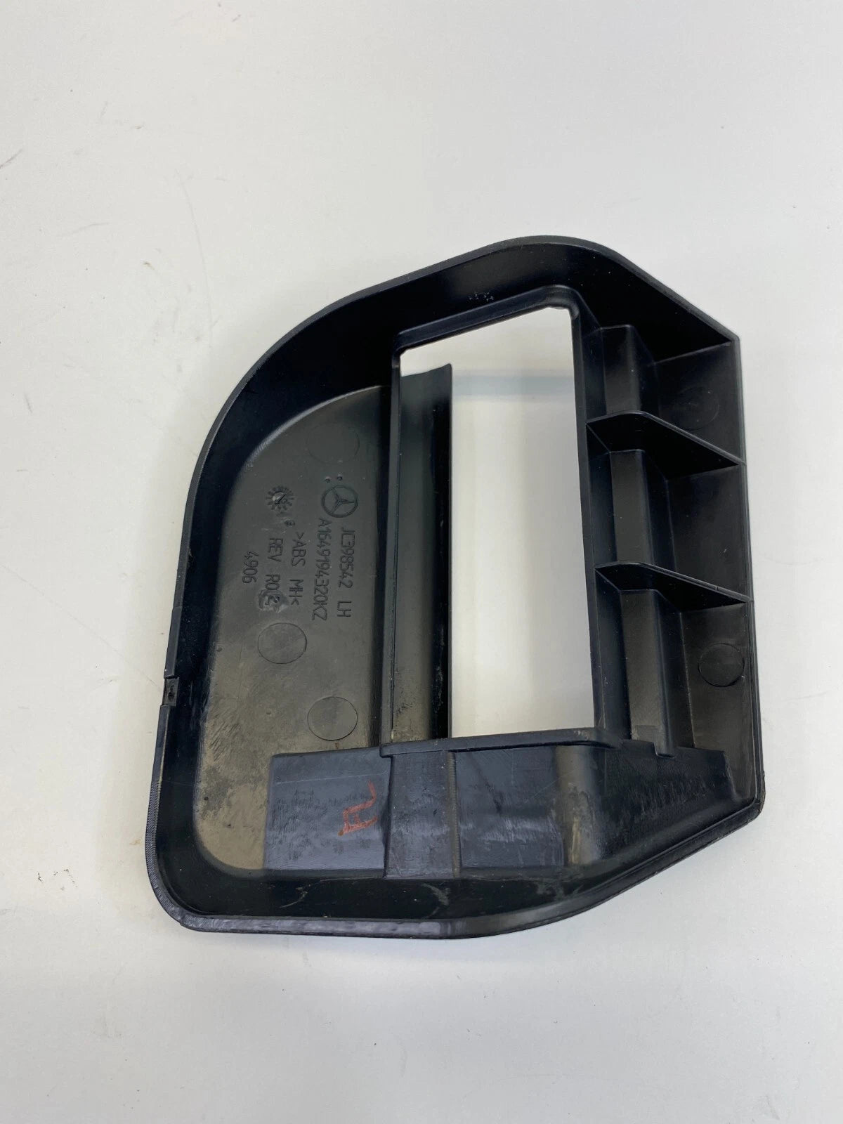 2006-2011 MERCEDES-BENZ ML350 ML 350 FRONT LEFT SIDE SEAT TRACK COVER TRIM OEM