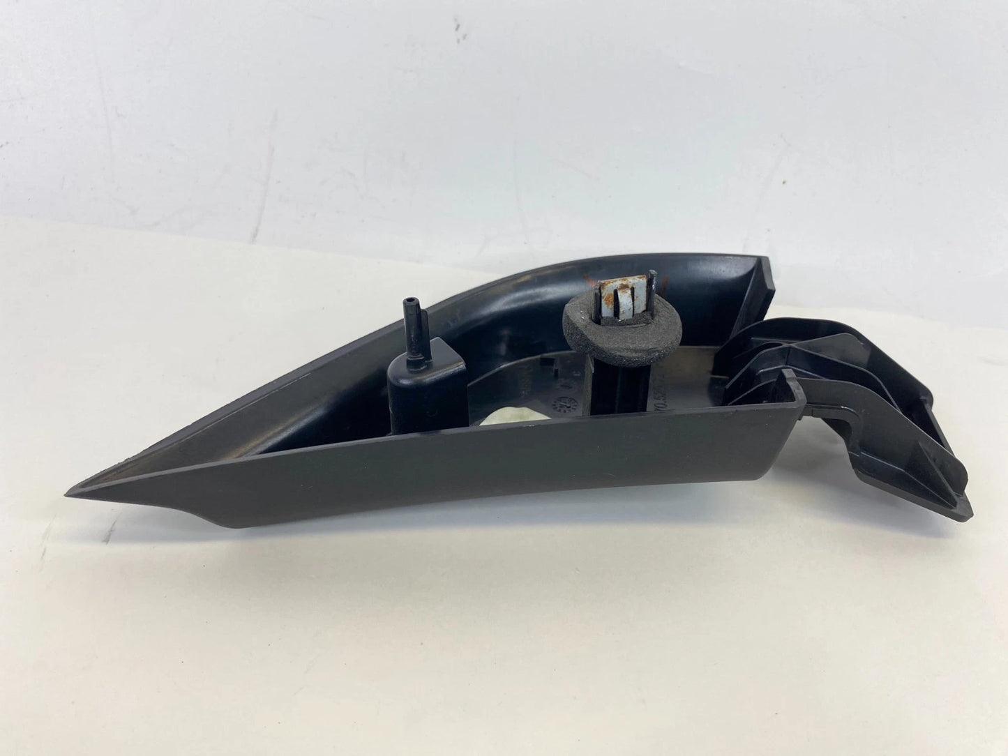 2007-2009 CADILLAC SRX FRONT RIGHT INTERIOR DOOR MIRROR CORNER COVER TRIM OEM