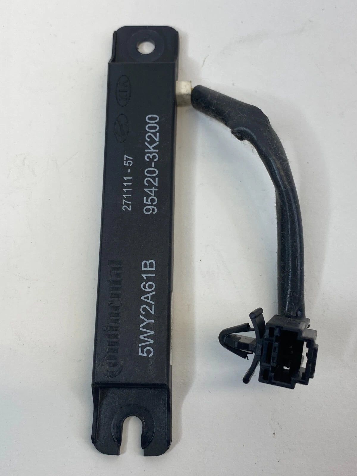 2011-2014 HYUNDAI SONATA REAR BUMPER KEYLESS ENTRY ANTENNA MODULE 95420-3K200
