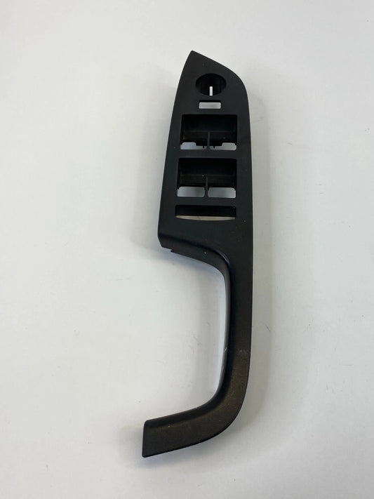 2010-2017 CHEVROLET EQUINOX FRONT LEFT MASTER POWER WINDOW SWITCH TRIM BEZEL OEM