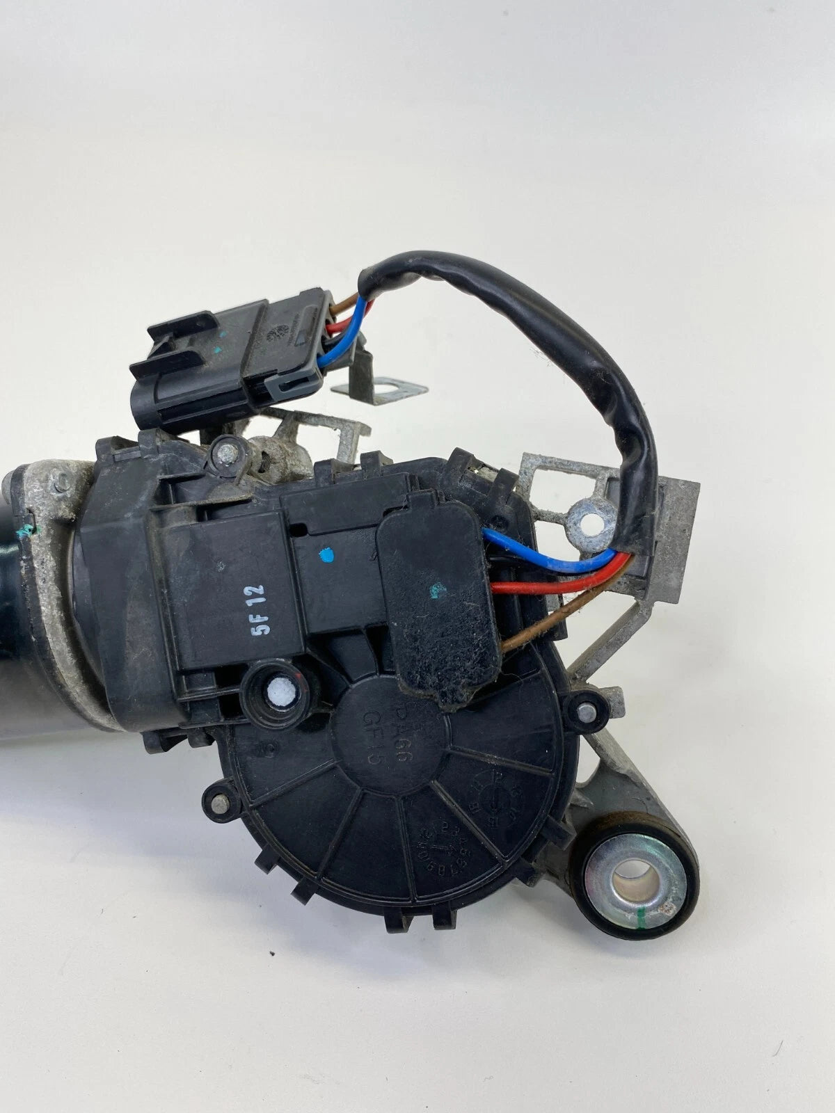 2016 CHEVROLET CRUZE LIMITED FRONT WINDSHIELD WIPER MOTOR ASSEMBLY OEM 96893302