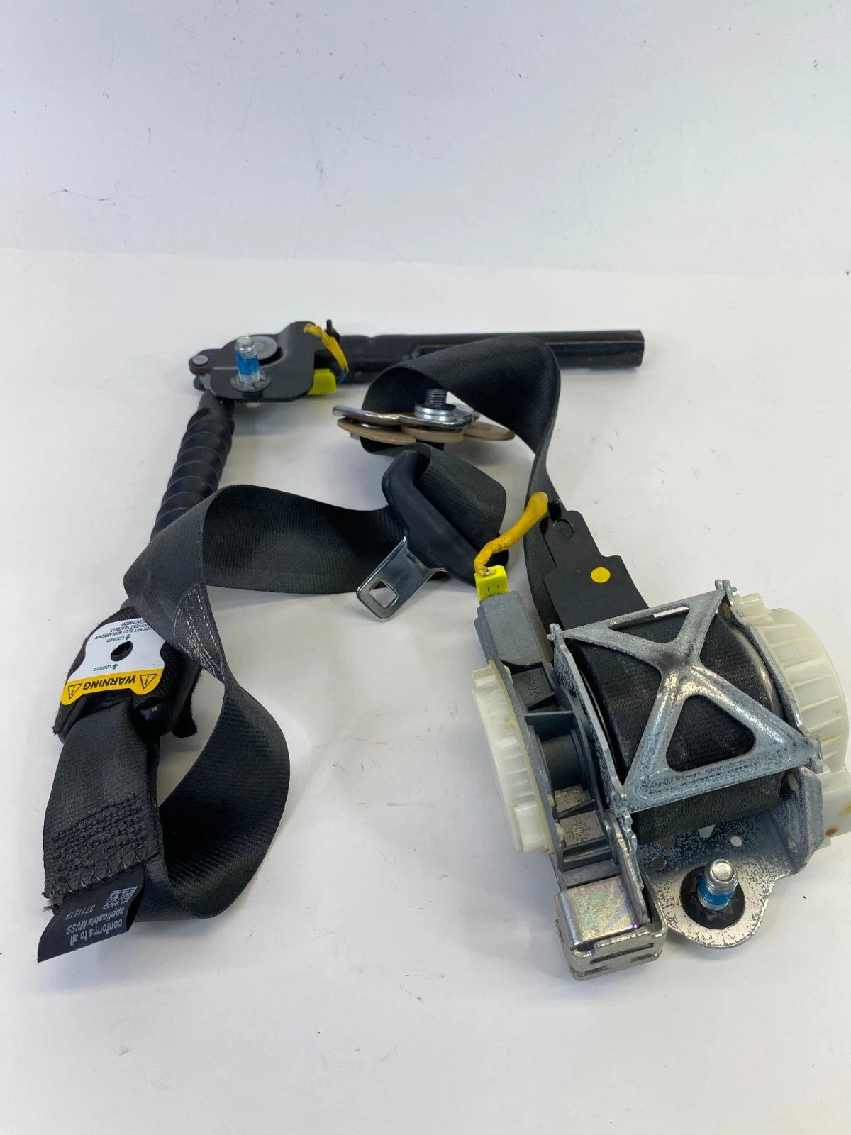 12-15 HYUNDAI SONATA HYBRID FRONT RIGHT SIDE SEAT BELT RETRACTOR 34098740G OEM