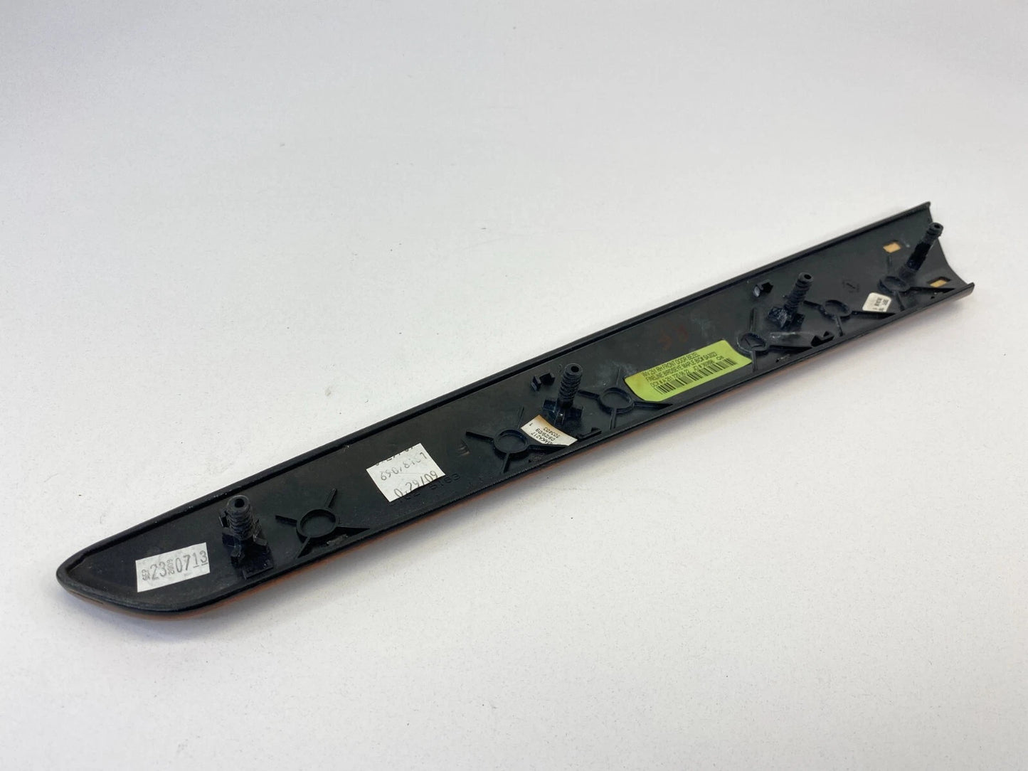 06-10 MERCEDES-BENZ R350 FRONT RIGHT INTERIOR DOOR PANEL BEZEL COVER TRIM OEM