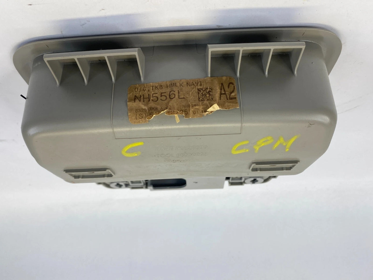 11-17 HONDA ODYSSEY OVERHEAD CONSOLE DOME MAP LIGHT W/ HOMELINK SUNROOF SWITCH
