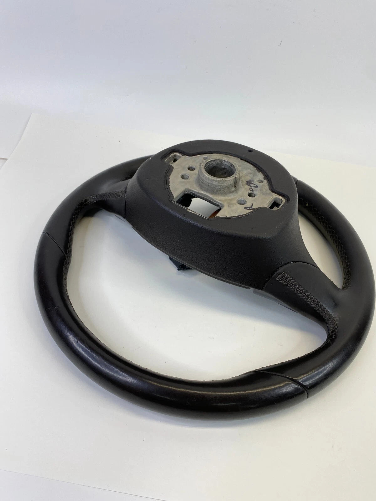11-17 VOLKSWAGEN TOUAREG STEERING WHEEL W/ MULTIFUNCTIONAL SWITCHES 7P6-419-091