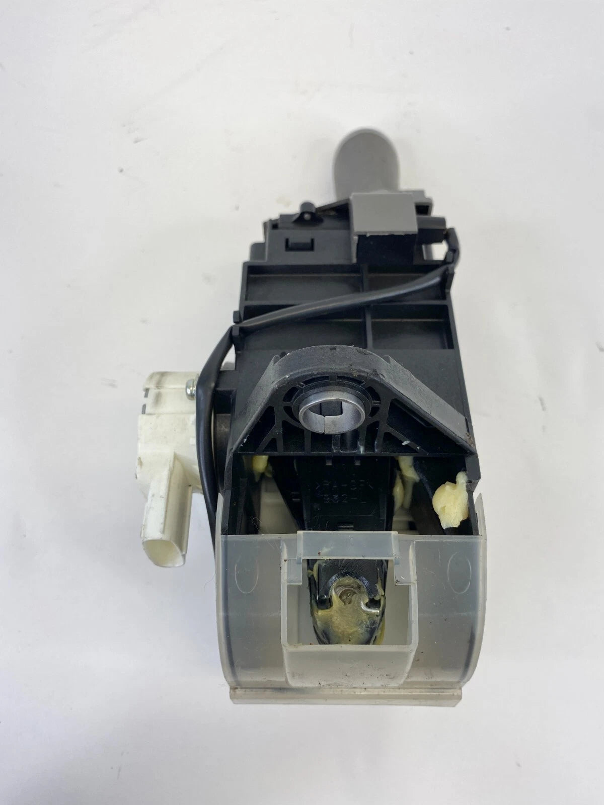 04-09 TOYOTA PRIUS AUTOMATIC TRANSMISSION GEAR SHIFT SHIFTER SELECTOR ASSY OEM
