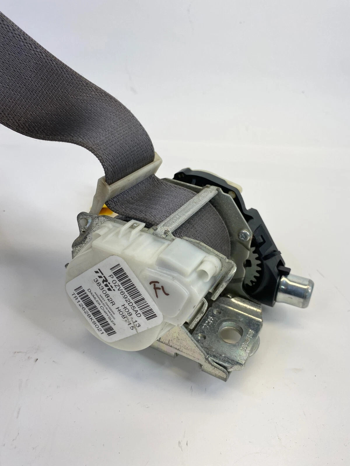 09 10 VOLKSWAGEN ROUTAN FRONT LEFT DRIVER SEAT BELT RETRACTOR P0ZV692D5AD OEM