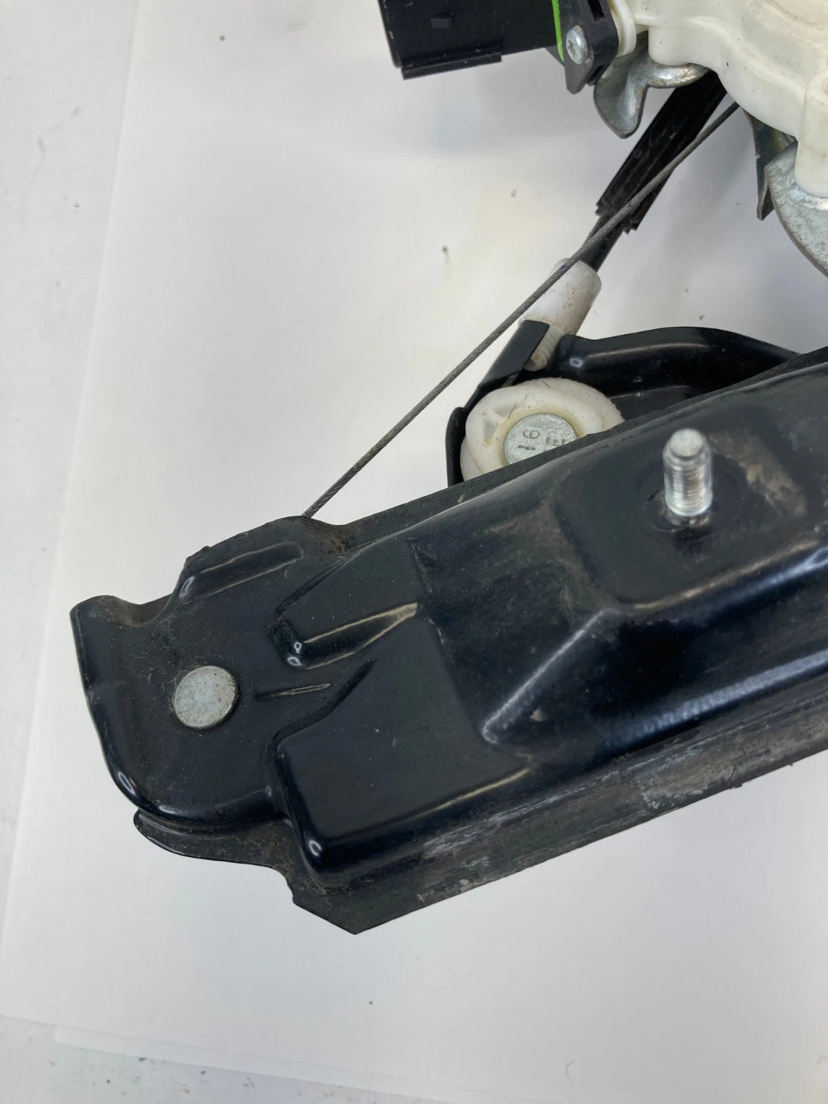 13-19 Ford Police Interceptor Sedan Front Left Side Window Regulator w/Motor OEM