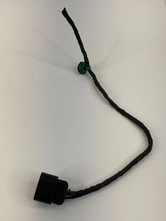2008-2012 BUICK ENCLAVE LEFT SIDE TAILLIGHT WIRE WIRING HARNESS PLUG CONNECTOR