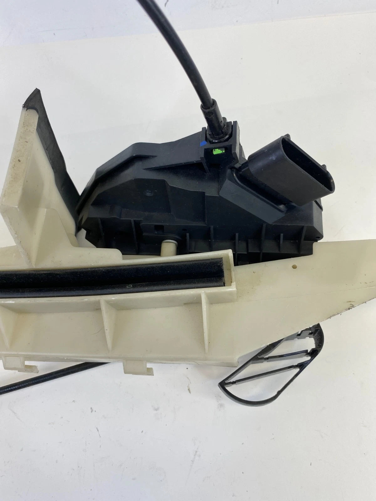 2013-2016 FORD C-MAX FRONT RIGHT PASSENGER SIDE DOOR LOCK ACTUATOR LATCH OEM