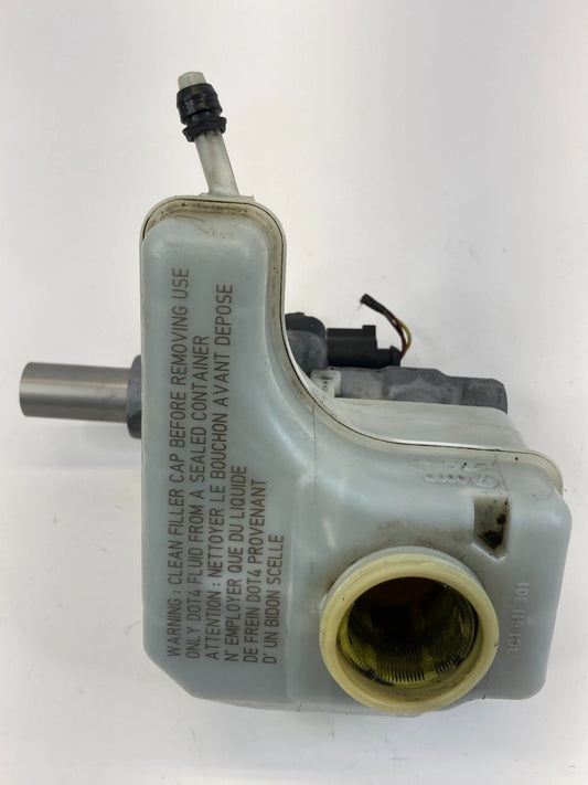 2009-2017 VOLKSWAGEN CC BRAKE MASTER CYLINDER W/ RESERVOIR BOTTLE TANK 3C1611301