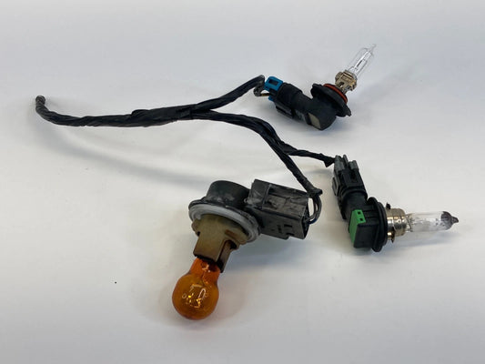 2007-2010 FORD EDGE FRONT LEFT HEADLIGHT WIRE HARNESS CONNECTOR WITH SOCKET OEM