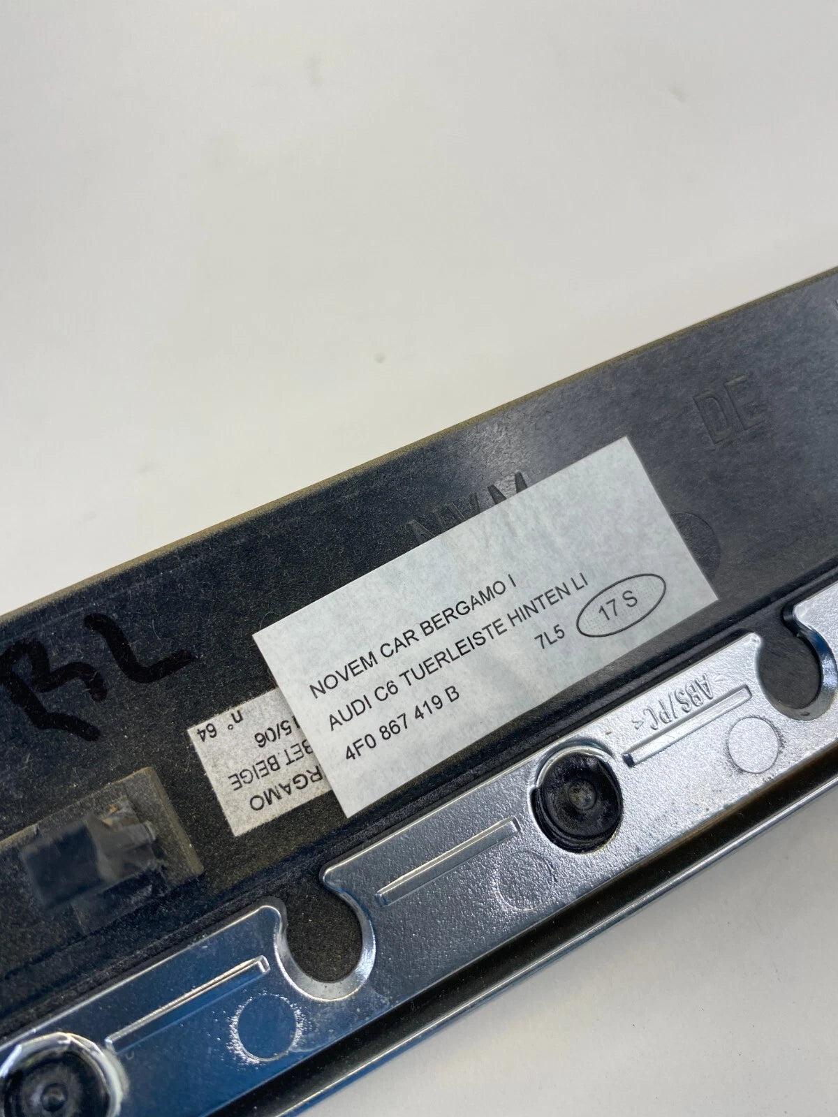 2005-2011 AUDI A6 QUATTRO REAR LEFT SIDE DOOR TRIM PANEL GARNISH 4F0867419B OEM