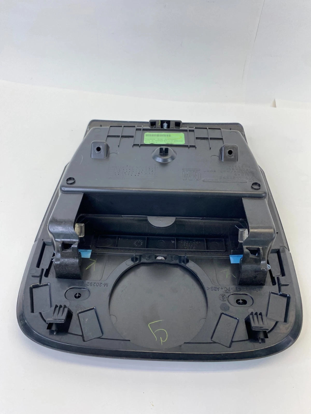 10-15 CHEVY EQUINOX 10 11 TERRAIN CENTER DASH STORAGE COMPARTMENT BIN 22873647