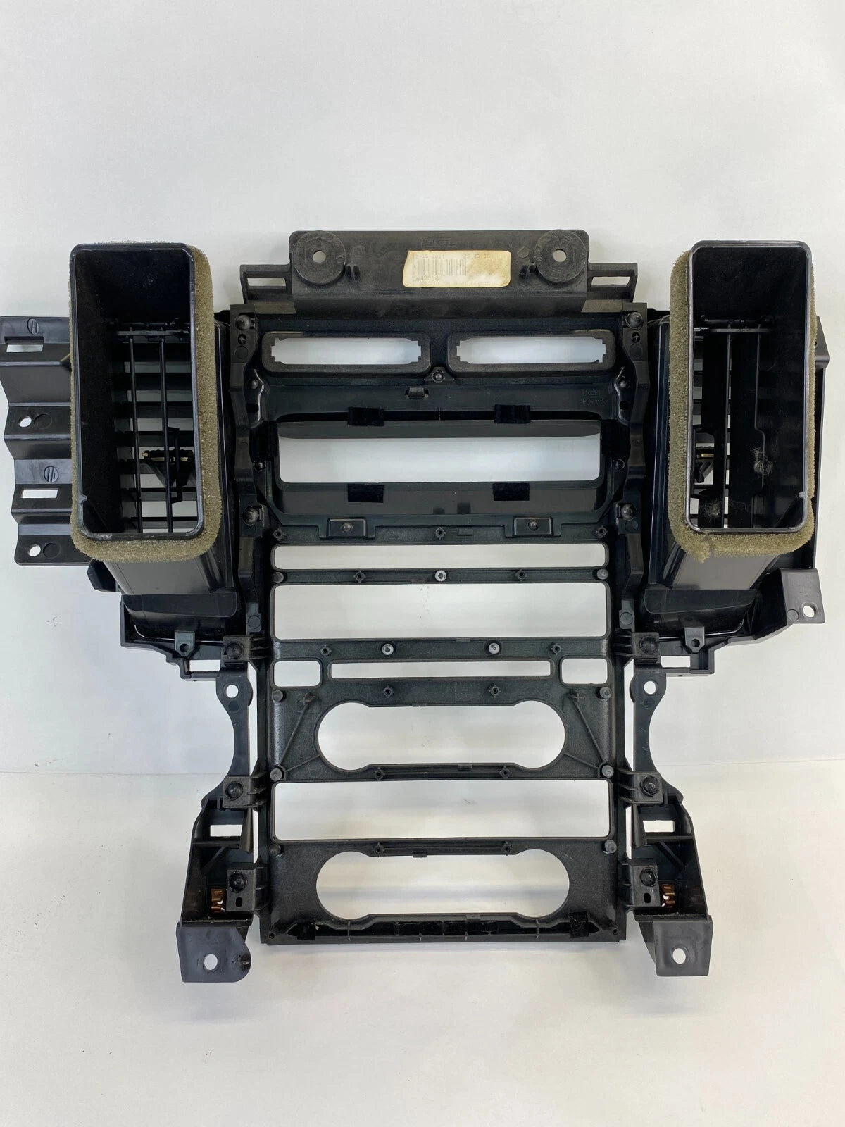 2010-2012 FORD TAURUS CENTER DASH RADIO CLIMATE CONTROL AC BEZEL OEM AG1319C682A