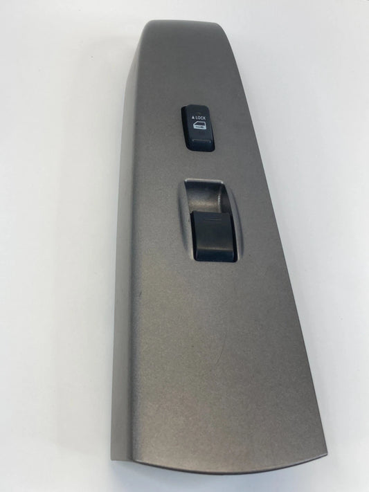 2004-2009 TOYOTA PRIUS FRONT RIGHT SIDE DOOR WINDOW SWITCH WITH BEZEL 7423147090
