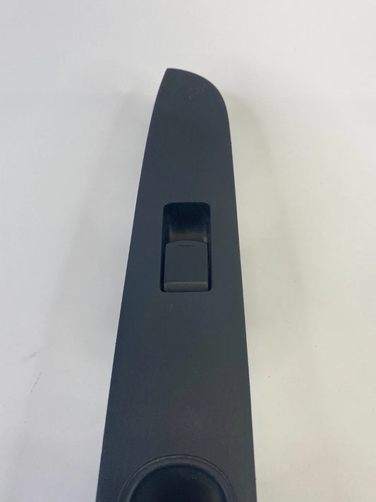 2007-2012 NISSAN SENTRA REAR LEFT SIDE DOOR WINDOW CONTROL SWITCH OEM 82961ET000