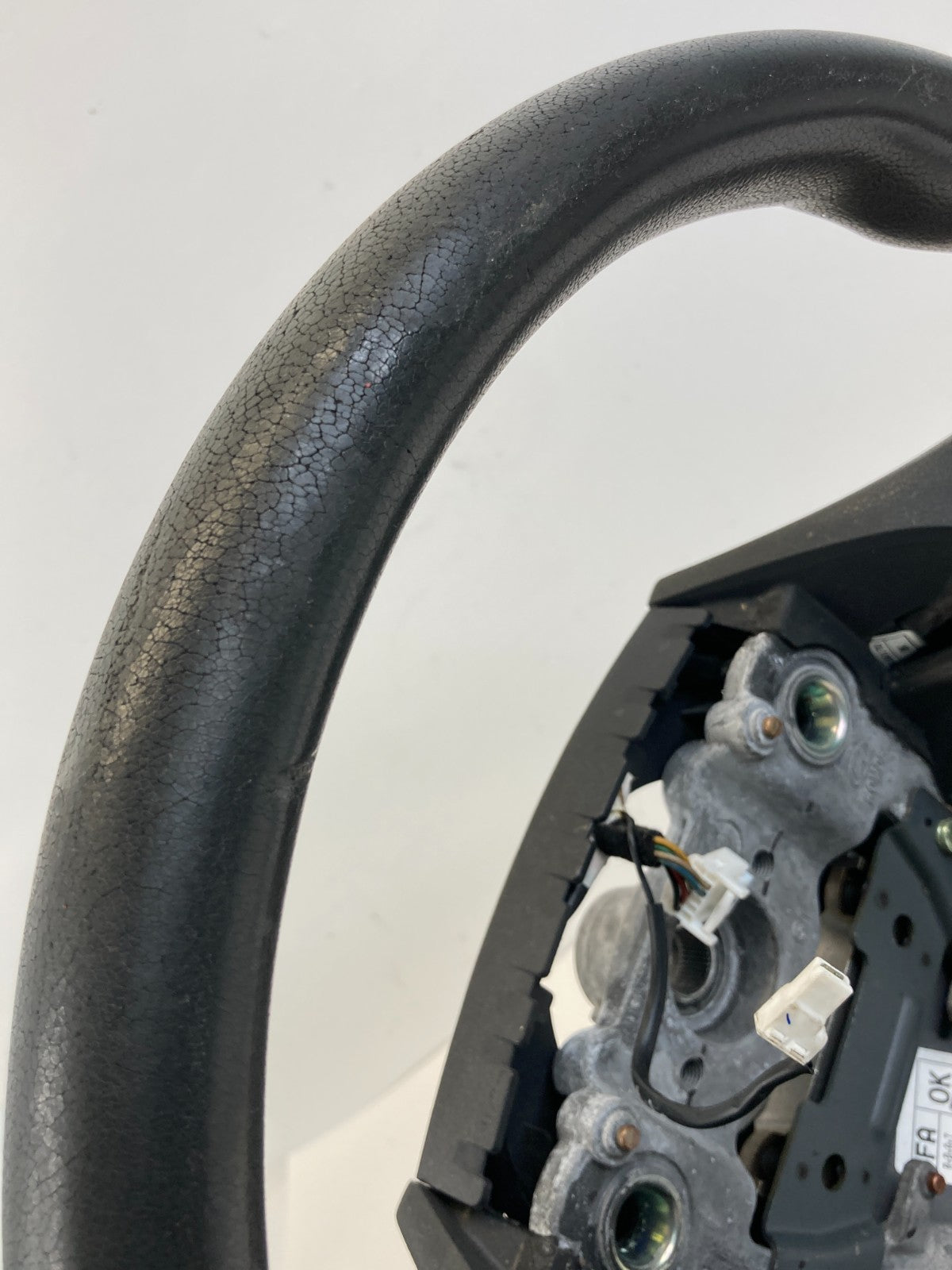 11-14 Hyundai Sonata Steering Wheel w/ Audio & Cruise Control Switch 56110-3Q150