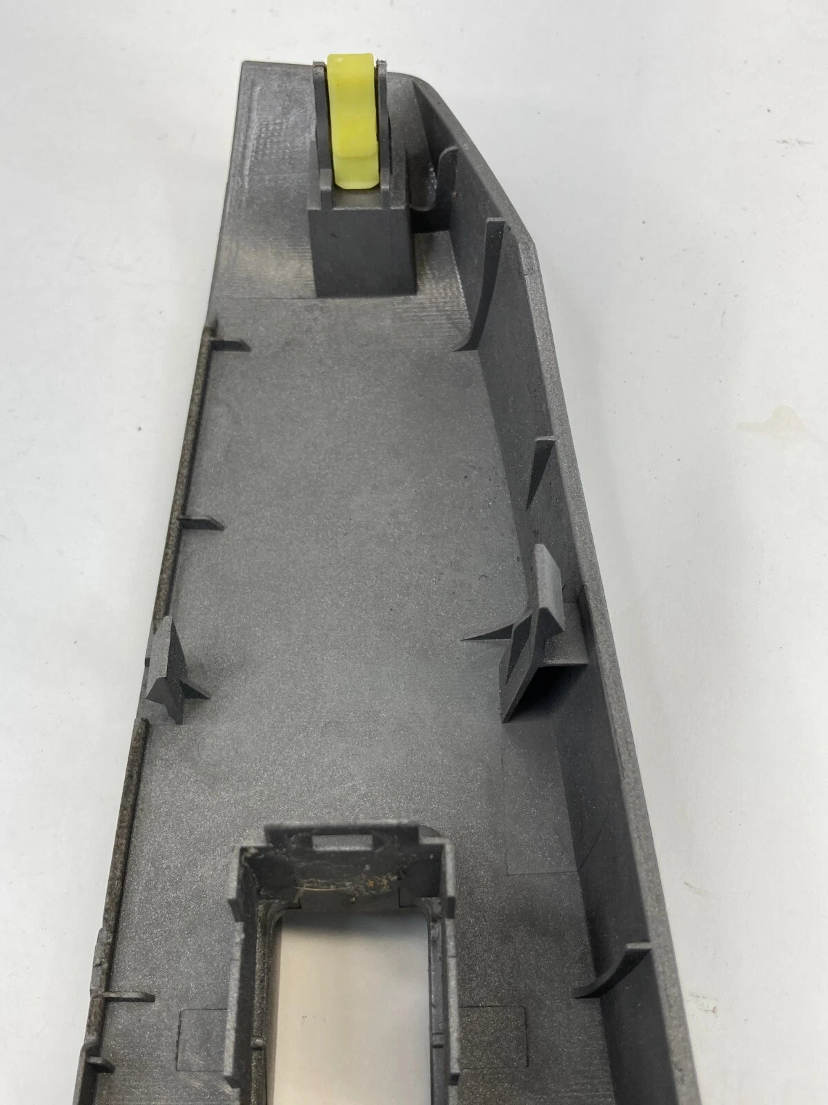 2004-2009 TOYOTA PRIUS REAR RIGHT WINDOW SWITCH BEZEL TRIM OEM 74271-47050