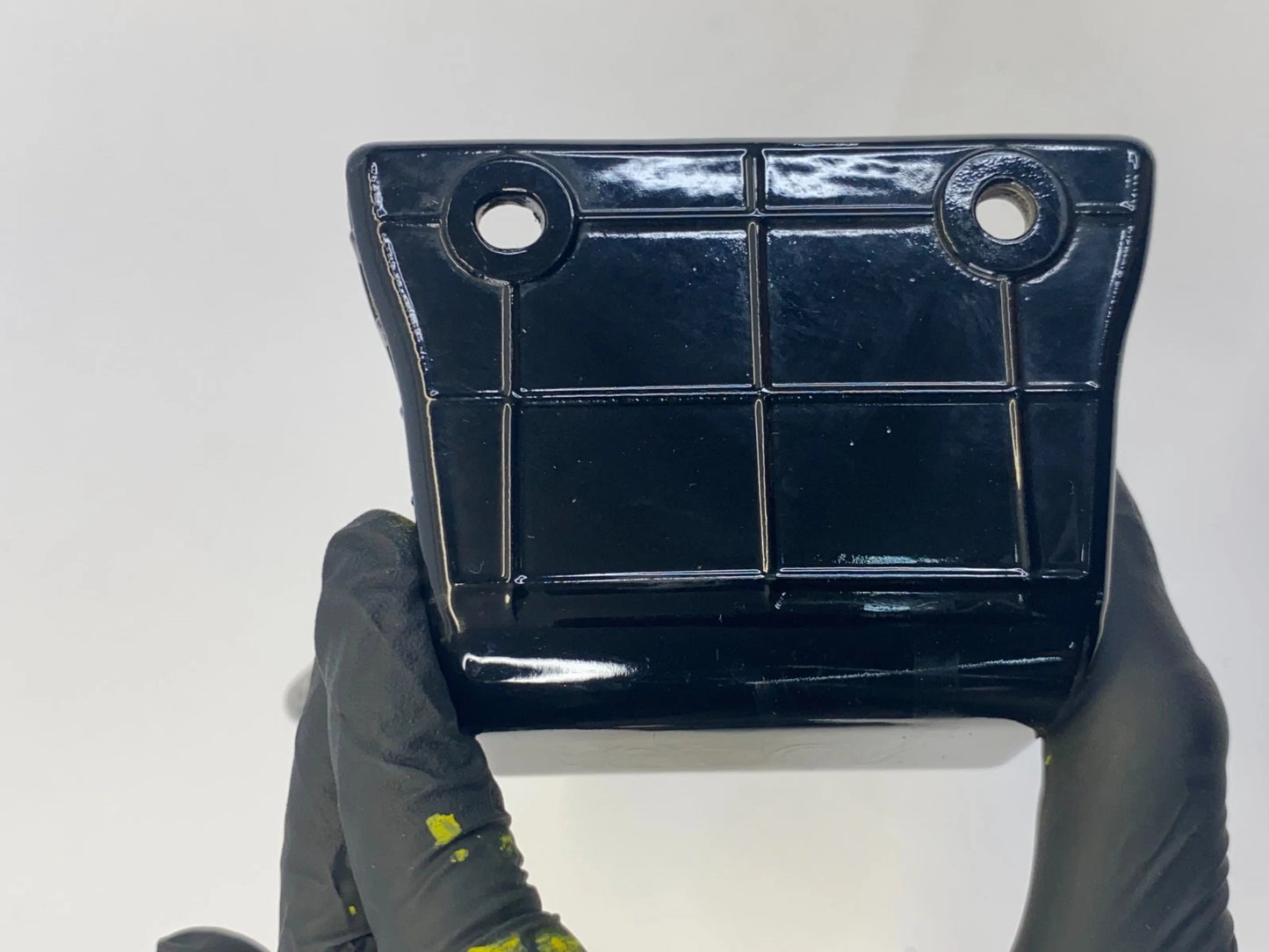 2011-2015 HYUNDAI ELANTRA SEDAN FUEL FILLER DOOR GAS LID COVER OEM