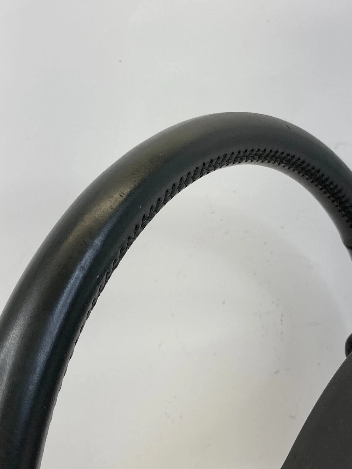 97-04 FORD F-150 XLT STEERING WHEEL W/ CRUISE CONTROL BUTTONS F81A3F563BBW OEM