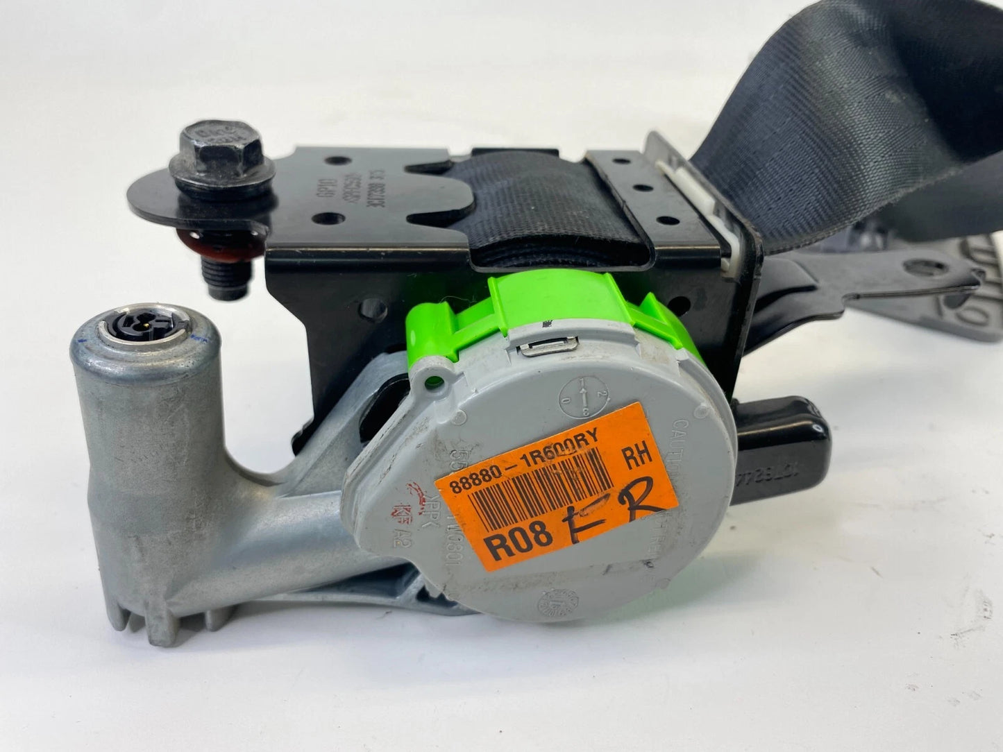 2012-2017 HYUNDAI ACCENT RIGHT FRONT SEAT BELT RETRACTOR FR RH 88880-1R600RY OEM