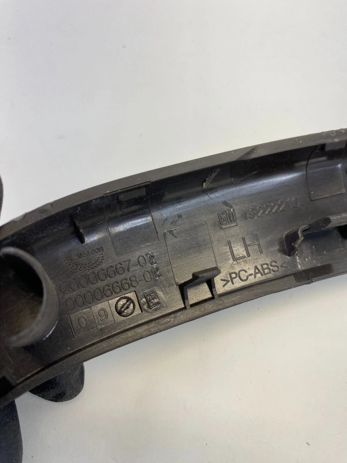11 BUICK REGAL REAR LEFT SIDE DOOR INTERIOR PULL HANDLE COVER TRIM 13222210 OEM
